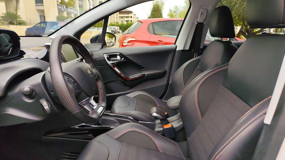 2008 II 1.2 PureTech 130 EAT6 GT Line - Automatique 2019 occasion 20290 Borgo
