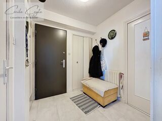  Appartement � vendre 5 pi�ces 74 m�