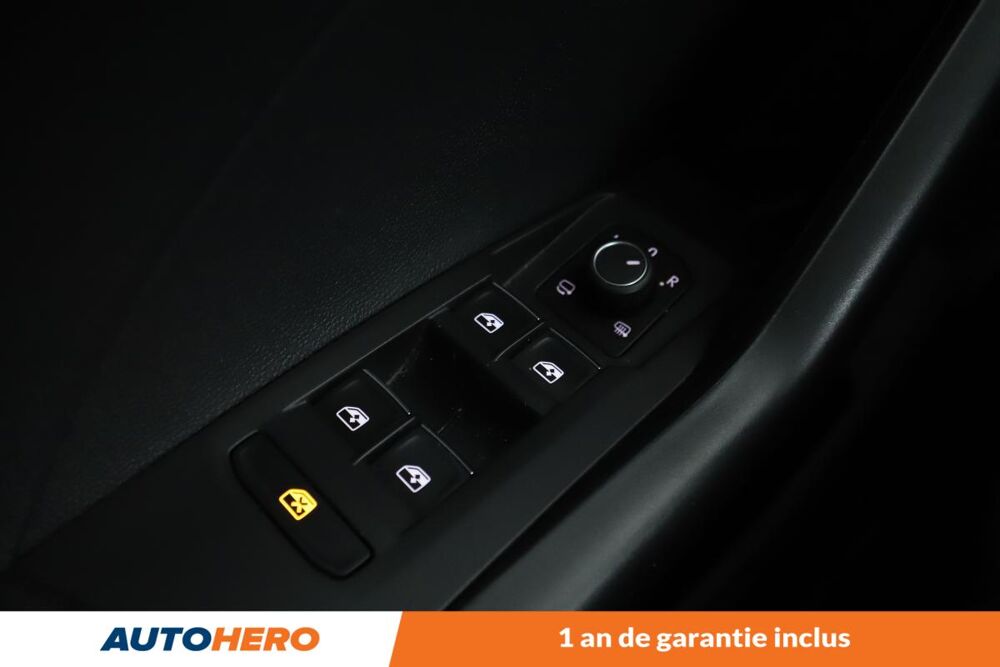 T-Cross 1.0 TSI R-Line DSG 110 ch 2021 occasion 92130 Issy-les-Moulineaux