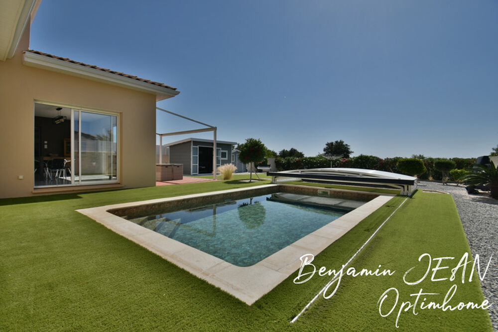 VILLA CONTEMPORAINE D'EXCEPTION AVEC PISCINE CHAUFFÉE ET VUE DÉGAGÉE SUR ESPACE NATUREL