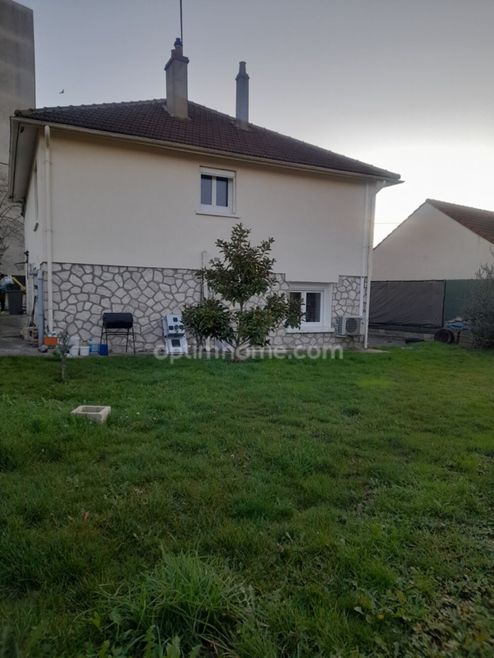 Le confort dont vous revez: maison 6 pièces de 162 m2 , m'attend que vous!