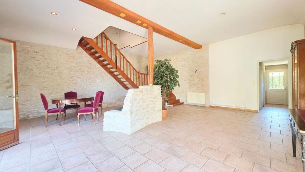 Vente Maison MAISON  AVEC STUDIO INDEPENDANT 165M²  6 PIECES 4 CHAMBRES PISCINE Civray