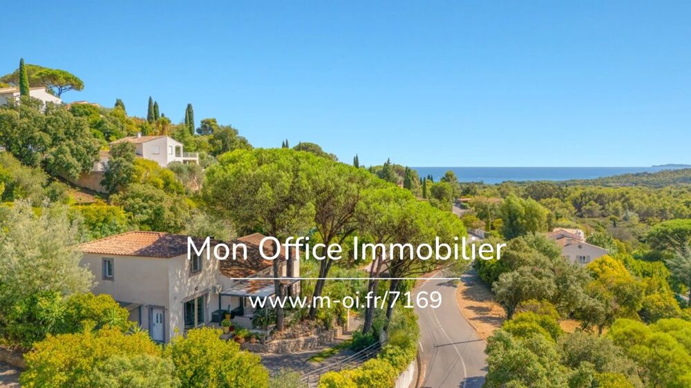 Vente Maison Référence : 7169-LES - VILLA T5 VUE COLLINES EMPLACEMENT CALME À LA CROIX VALMER La croix valmer