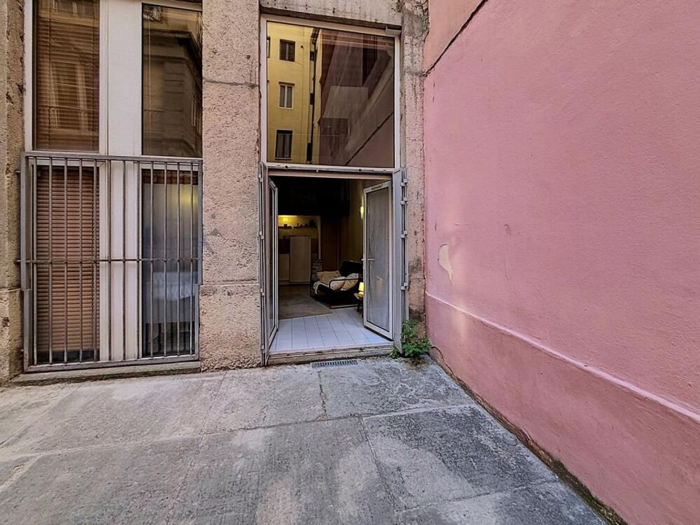 Vente Appartement Studio de charme avec mezzanine proche de la place Sathonay Lyon 1