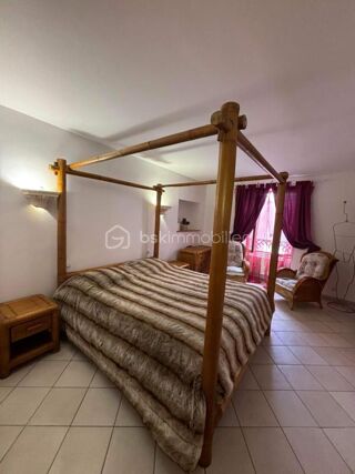  Propriété/château à vendre 6 pièces 165 m²