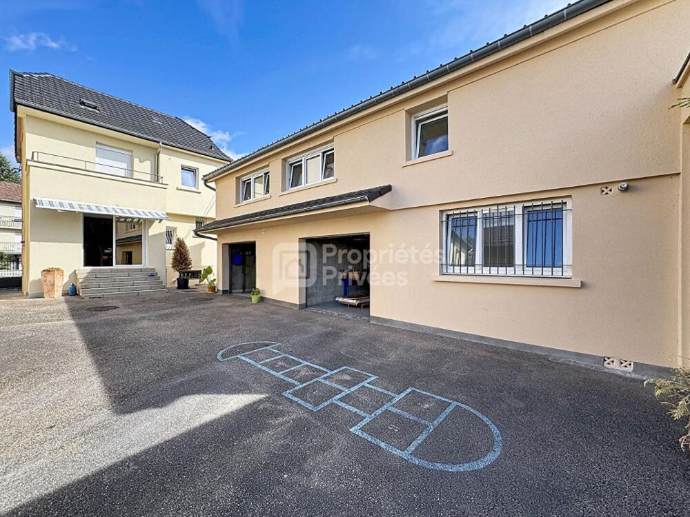 Vente Immeuble METZ-SABLON - ENSEMBLE IMMOBILIER À FORT POTENTIEL LOCATIF AVEC 2 LOGEMENTS, JARDIN ET 5 GARAGES Metz