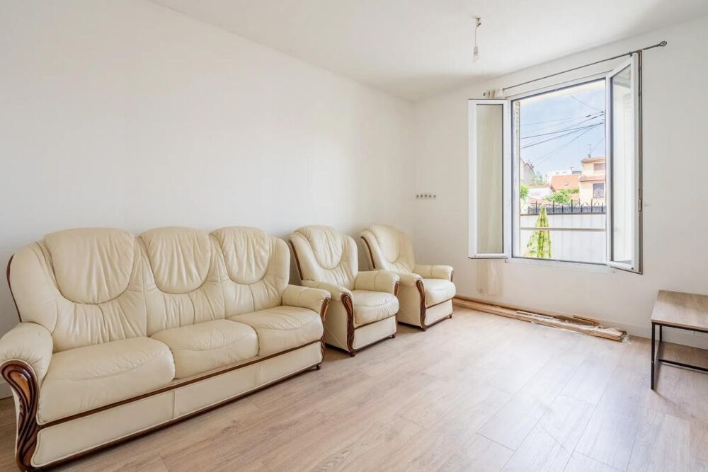 Vente Maison Maison de 4 pièces de 61 m² à Drancy proche RER B Drancy