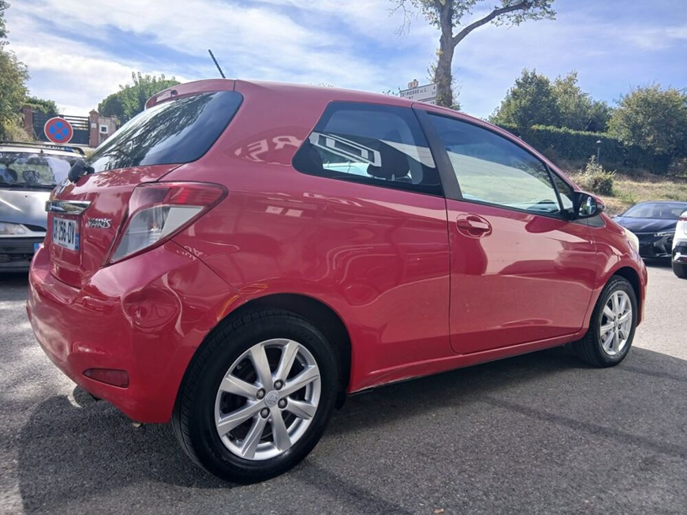 Yaris 3 1.0 VVTi 12V 69 CV 2013 occasion 31570 Lanta