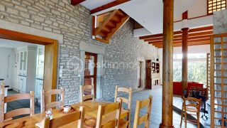  Maison � vendre 9 pi�ces 410 m�