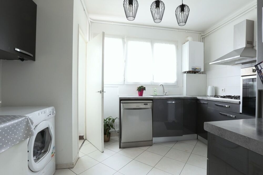 Vente Appartement Dpt Marne (51),  vendre EPERNAY appartement T4 de 73 m avec balcon Epernay