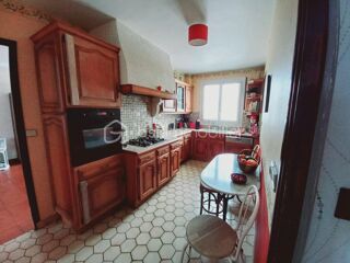  Propriété/château à vendre 7 pièces 150 m²