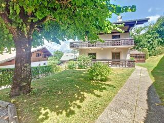  Chalet � vendre 12 pi�ces 204 m�