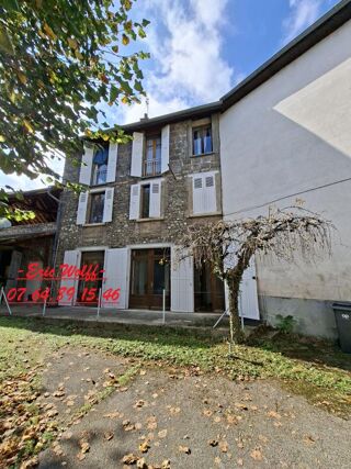  Propri�t�/ch�teau � vendre 7 pi�ces 303 m�