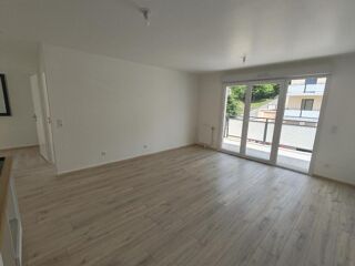  Appartement à louer 3 pièces 56 m²