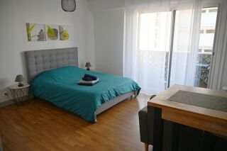  Appartement à louer 1 pièce 32 m²