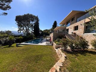  Villa � vendre 7 pi�ces 370 m�