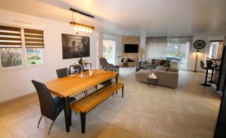  Villa � vendre 5 pi�ces 180 m�