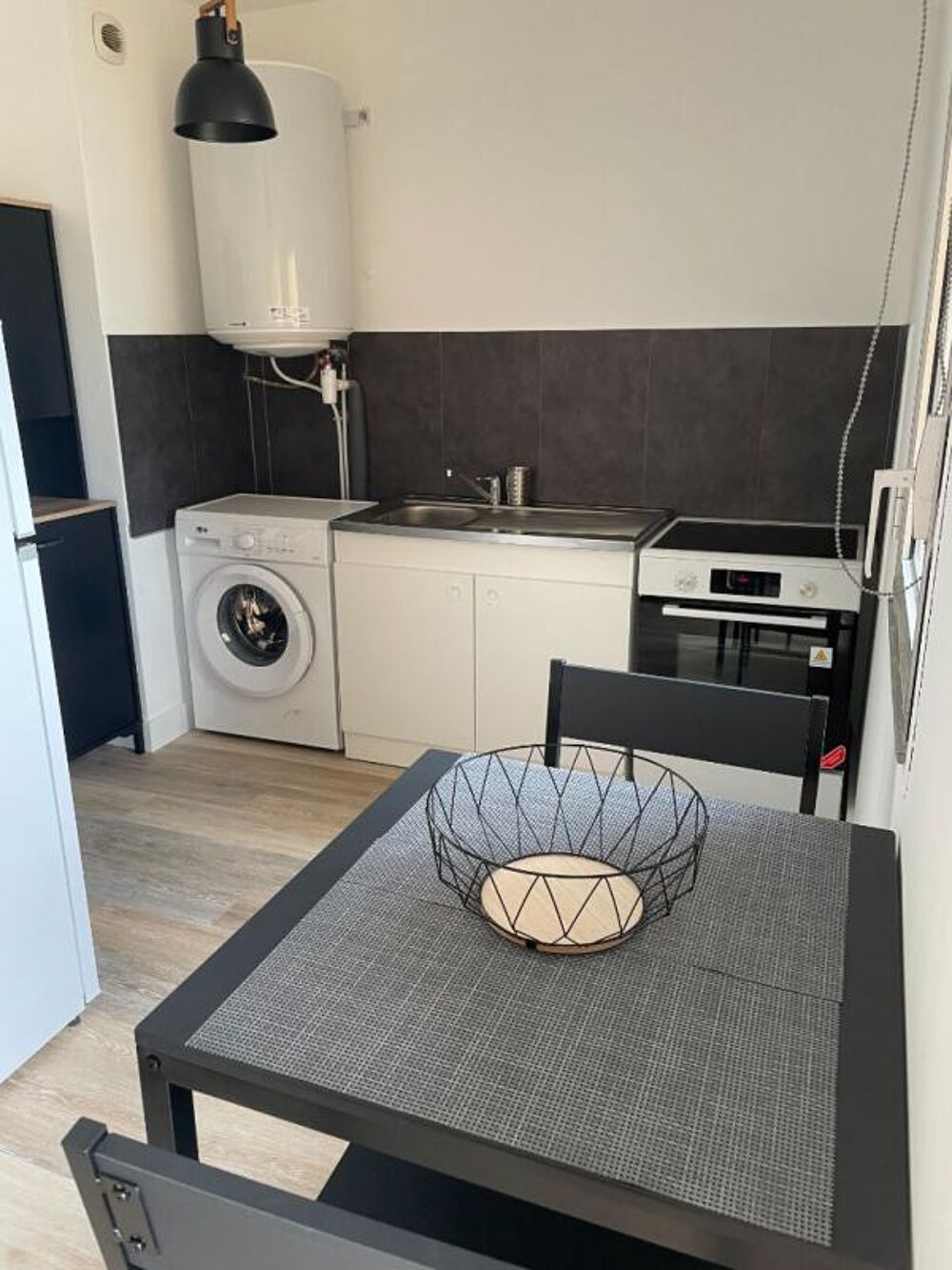 Vente Appartement STUDIO 26 M² SECTEUR HOPITAL TERRASSE PARKING SECURISE Bastia