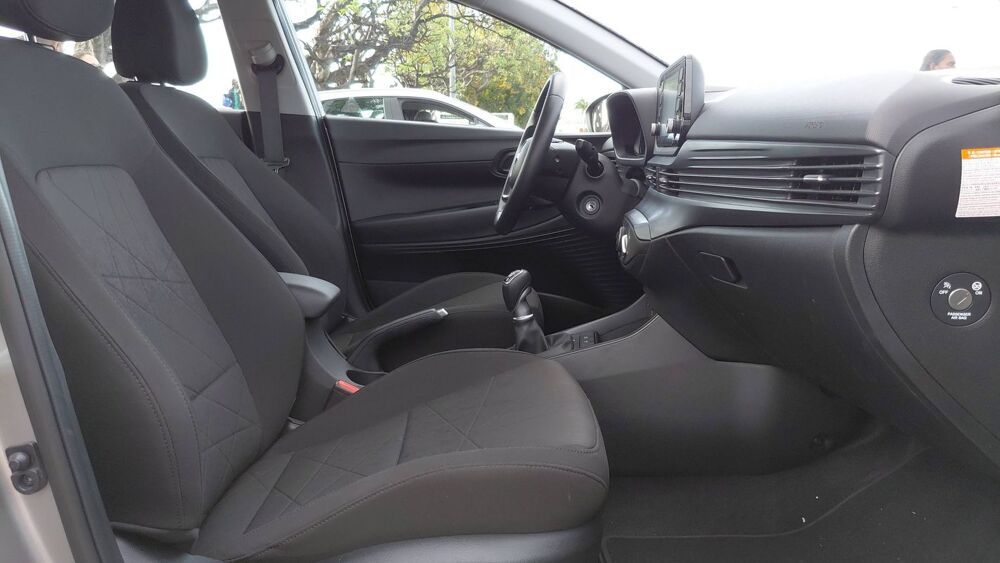 Bayon 1.0 T-GDi 100 Mild Hybrid Style - Garantie constructeur 2023 occasion 97400 Saint Denis