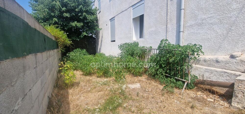 REZ DE JARDIN T2 AVEC PARKING!