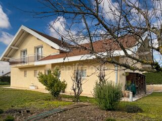  Maison � vendre 8 pi�ces 179 m�