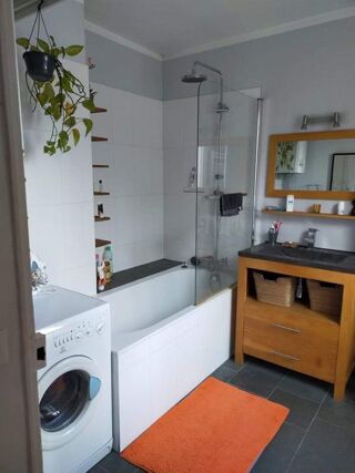  Appartement à louer 2 pièces 45 m²