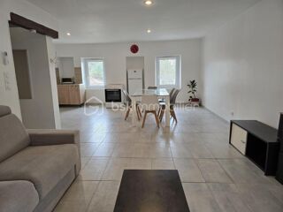  Immeuble à vendre 5 pièces 274 m²
