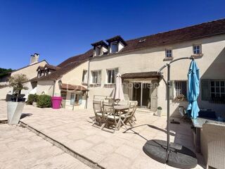  Propriété/château à vendre 12 pièces 298 m²