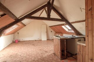  Immeuble à vendre 7 pièces 150 m²