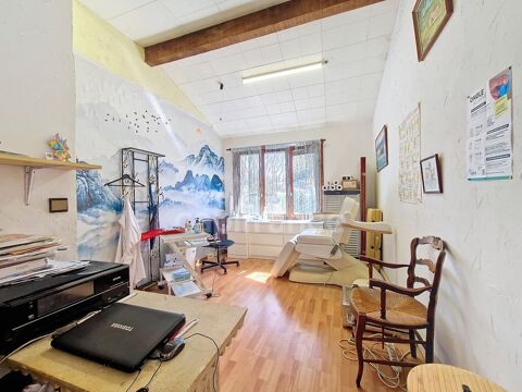   Immeuble mixte 193 m² avec cabinet indépendant – Quartier résidentiel à 10 min de l'océan SAINT JEAN DE LUZ (64) 