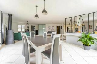  Maison � vendre 9 pi�ces 207 m� Saint andre de cubzac