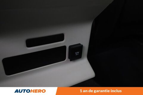 Range rover velar 3.0 D300 4WD R-Dynamic HSE Auto 300 ch 2018 occasion 92130 Issy-les-Moulineaux