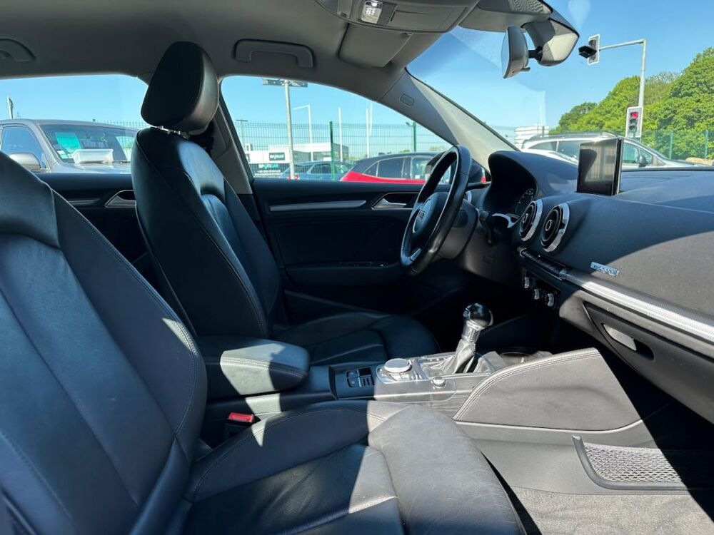 A3 III SPORTBACK 1.4 TFSI E-TRON 204 AMBITION LUXE S tronic 2016 occasion 78240 Chambourcy