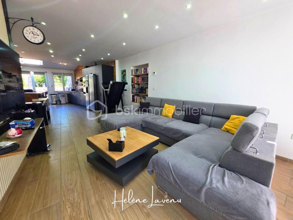Maison semi-individuelle à la Capelle les boulogne, avec grand jardin