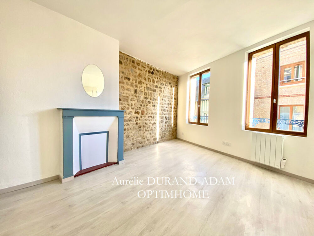 Exclusivité  Honfleur  Appartement rénové dans superbe copropriété historique - Balcon - Plein coeur Historique