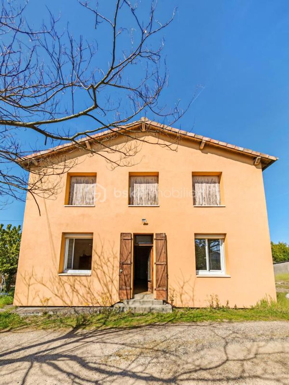 Gros potentiel pour cette charmante maison ancienne à Verdun-sur-Garonne