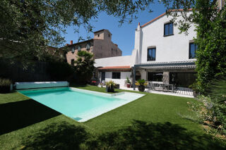  Maison  vendre 8 pices 250 m