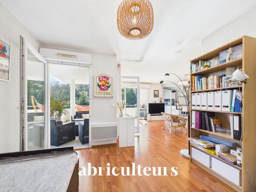 Vente Appartement Appartement lumineux avec grande terrasse en vente à Bayonne-Quartier Mousserolles Bayonne