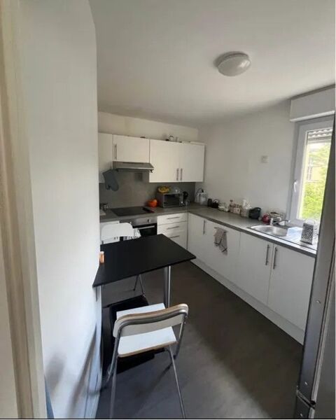  Appartement � louer 3 pi�ces 77 m�