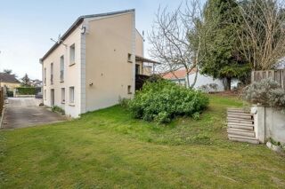  Maison à vendre 8 pièces 187 m²
