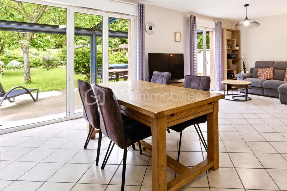 Vente Maison LE PÉAGE-DE-VIZILLE – MAISON 4 CHAMBRES AVEC PISCINE ET JARDIN Vizille