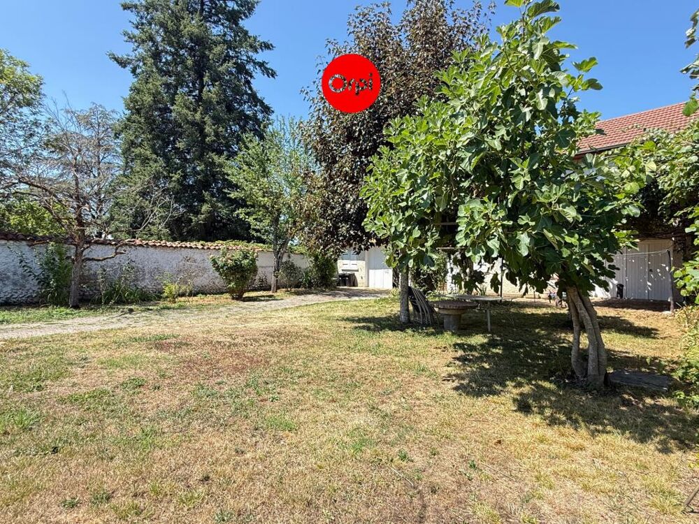 Longechenal  Maison familiale sur sous-sol complet avec jardin clos