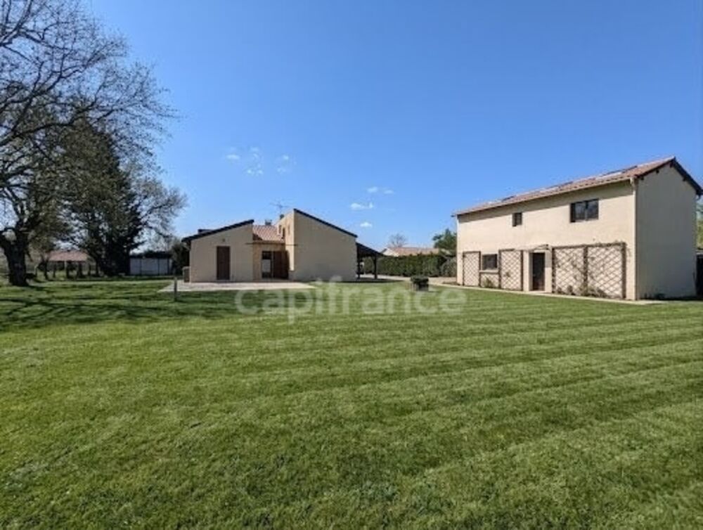 Maison à vendre 4 pièces AMBARES ET LAGRAVE (33)