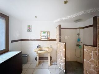  Maison � vendre 7 pi�ces 175 m�