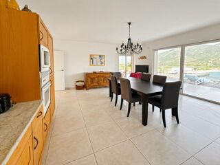  Villa � vendre 6 pi�ces 175 m�