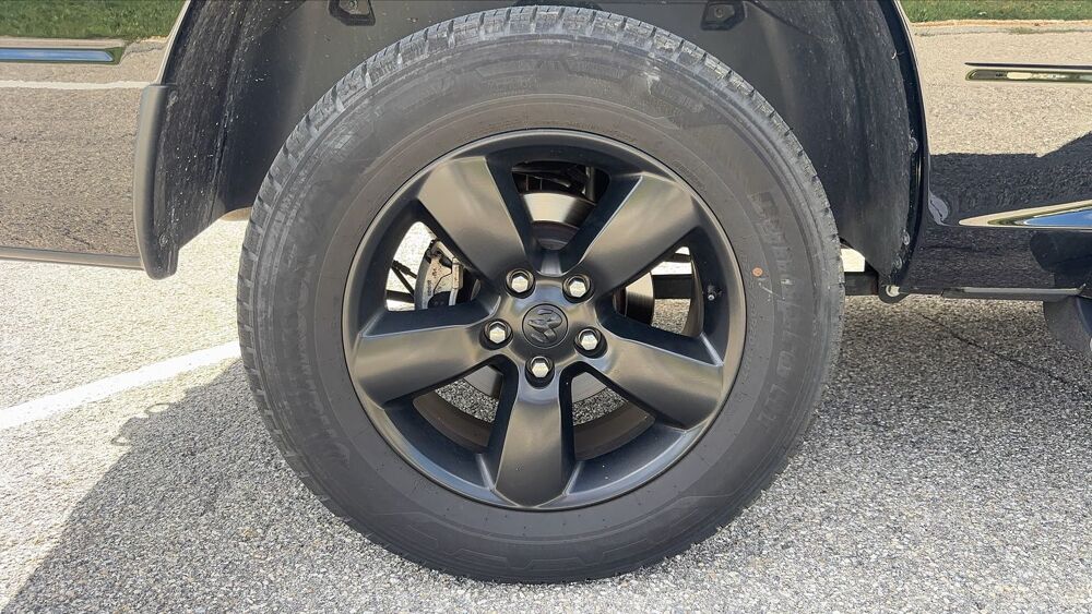 RAM 1500 IV 5.7 V8 HEMI 400 Base - Automatique 2022 occasion 38000 Grenoble