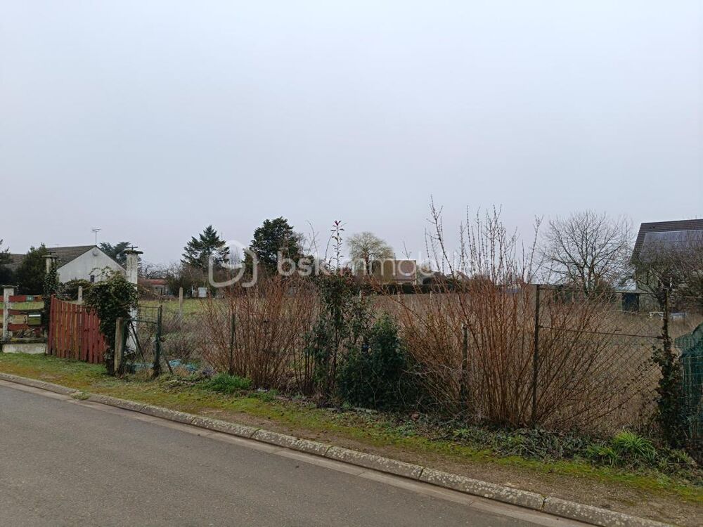 Vente Terrain Terrain plat viabilisé au calme Gouillons