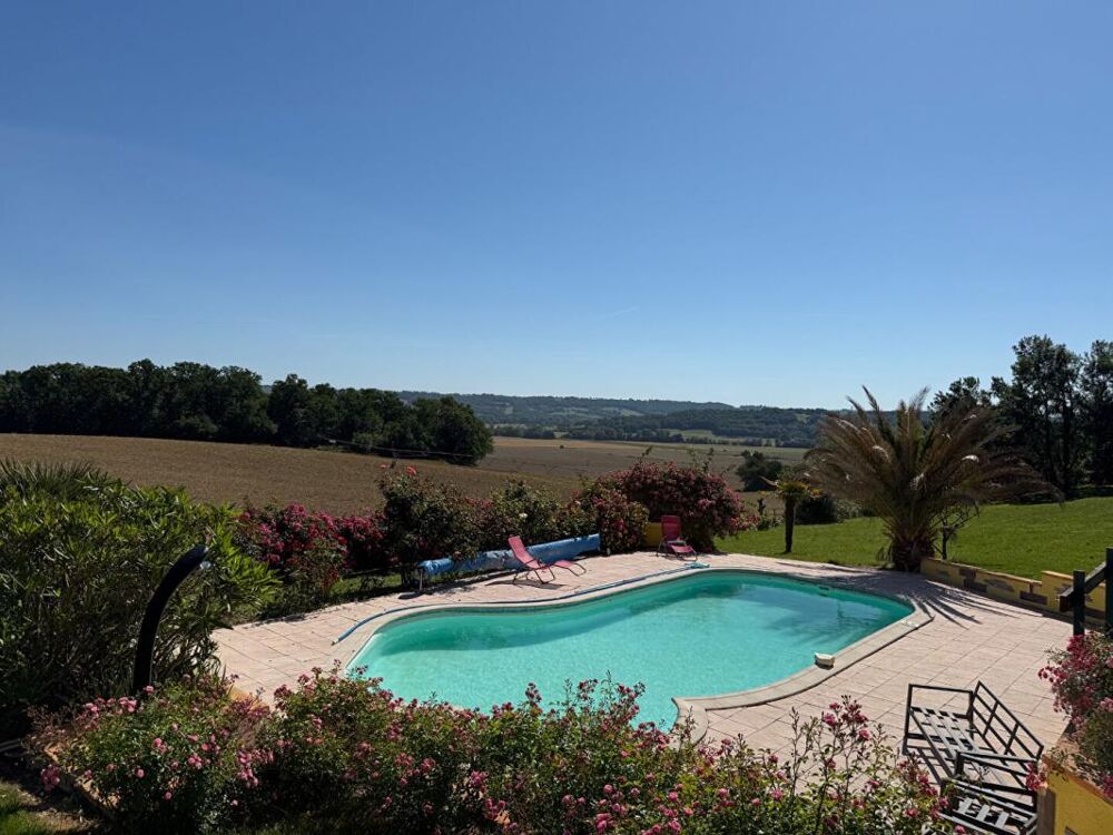 Maison Aire Sur L Adour 6 pièce(s) 151 m2