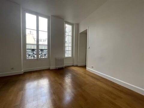 A louer - 55m&sup2; boulevard S&eacute;bastopol - 75001 2714 75001 Paris