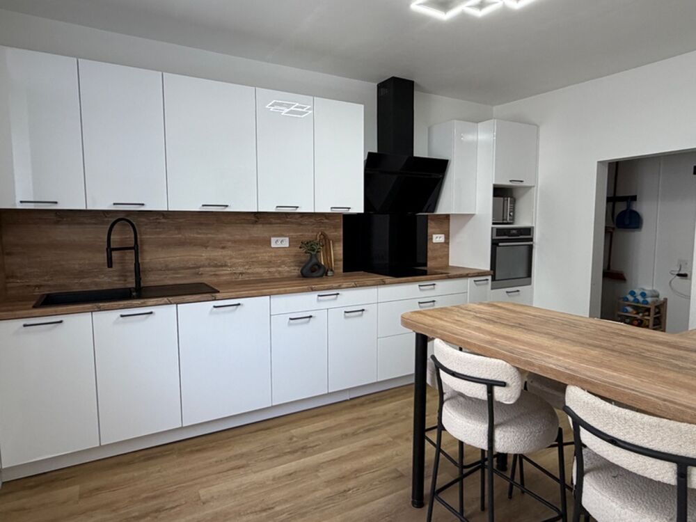 MAISON EN CENTRE-VILLE, 5 CHAMBRES, GARAGE ET JARDIN CLOS